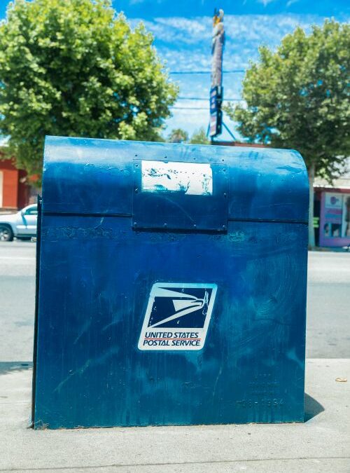 buzón de correo en una calle de Estados Unidos
